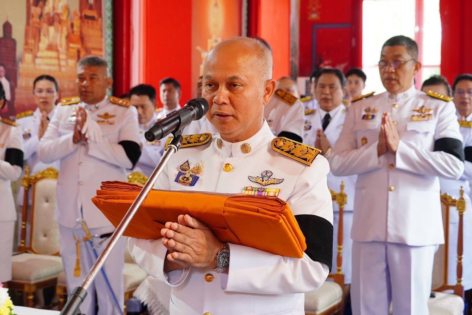 📣พช.มุกดาหาร ร่วมพิธีถวายผ้าพระกฐินพระราชทาน  ประจำปี 2568